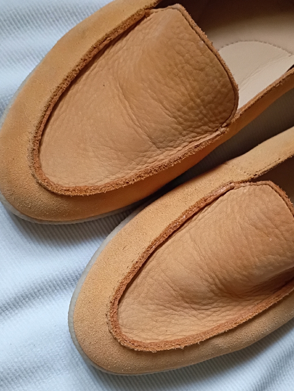 Clark's Cushion Thick Tan Suede Loafers - Picture 7 of 10